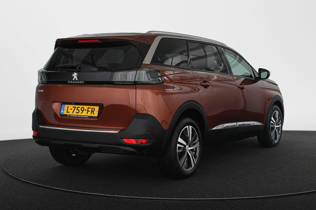 Peugeot 5008 (L759FR) met abonnement
