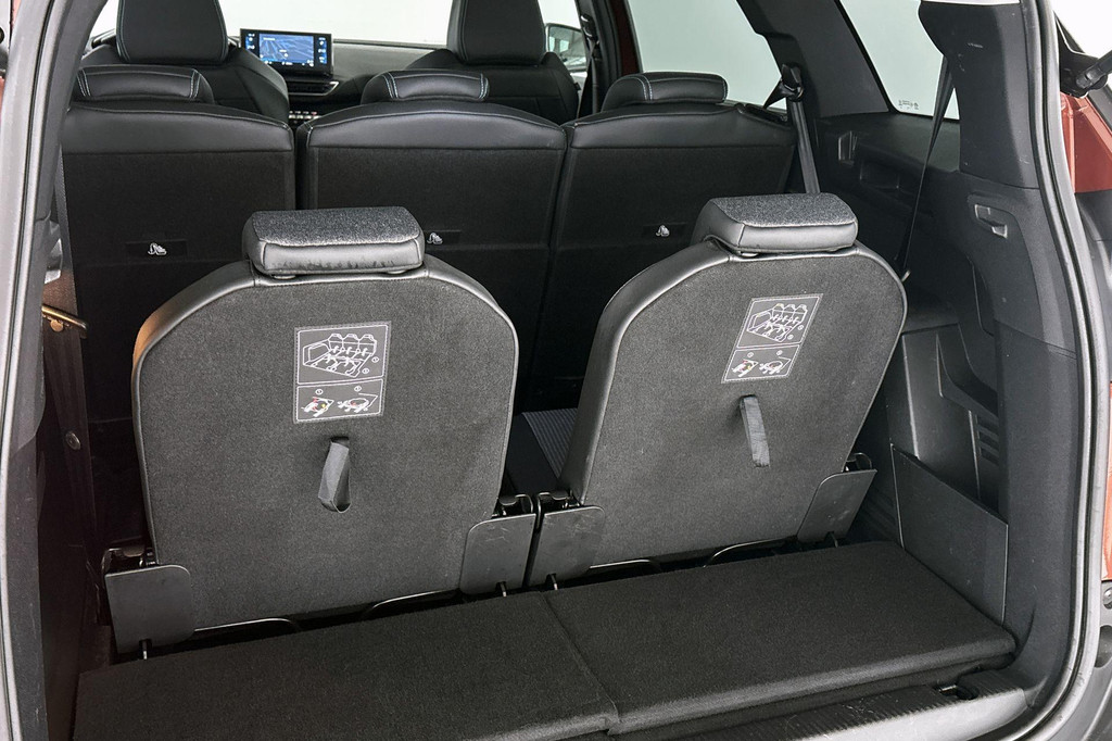 Peugeot 5008 (L759FR) met abonnement