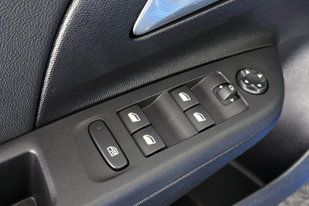 Opel Corsa (HZL39B) met abonnement