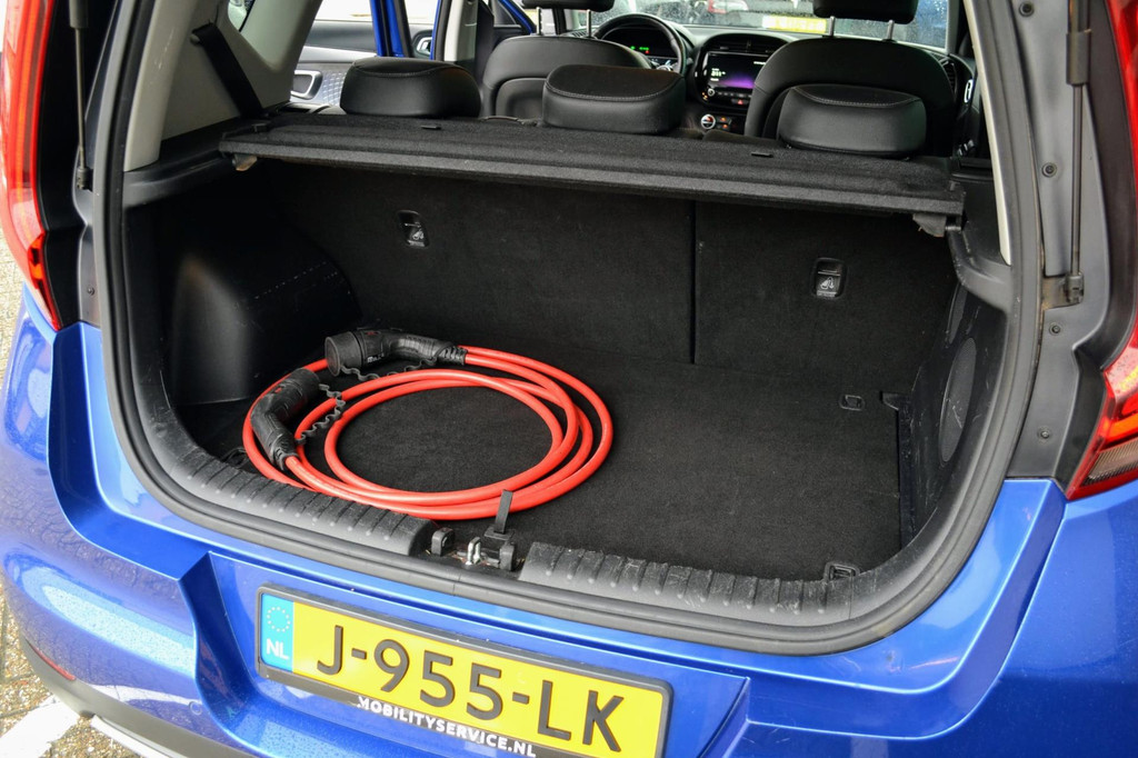 Kia e-Soul (J955LK) met abonnement