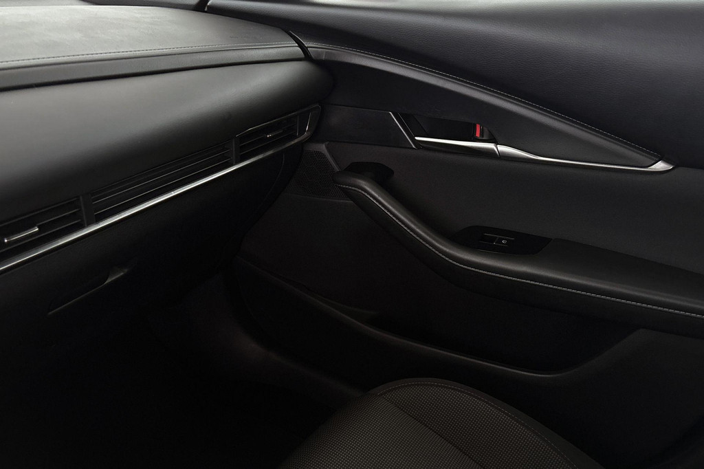 Mazda CX-30 (L427DP) met abonnement