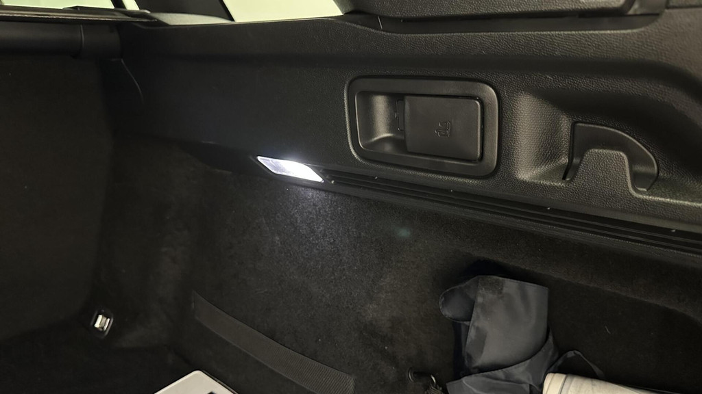 Peugeot 508 (L922HG) met abonnement