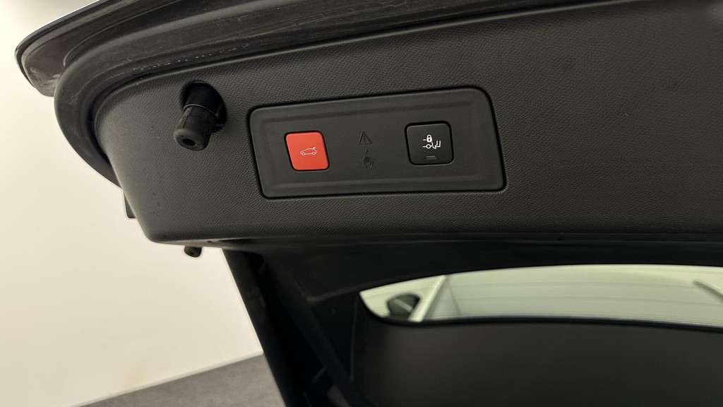 Peugeot 508 (L922HG) met abonnement