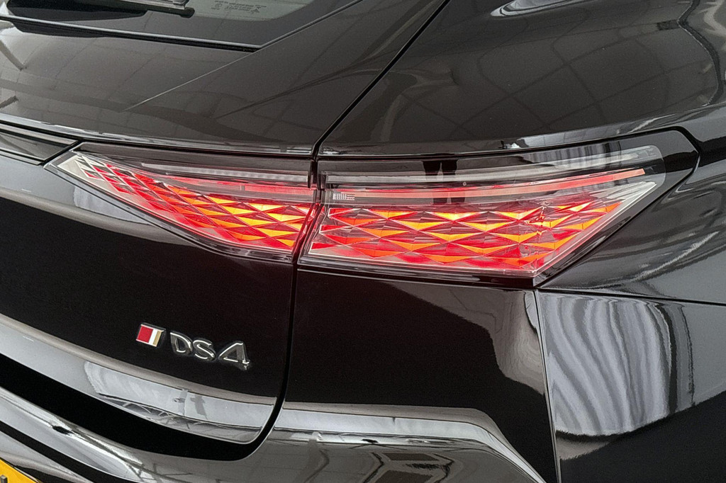 DS DS 4 (JTS36V) met abonnement