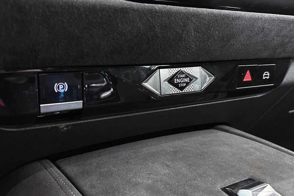 DS DS 4 (JTS36V) met abonnement