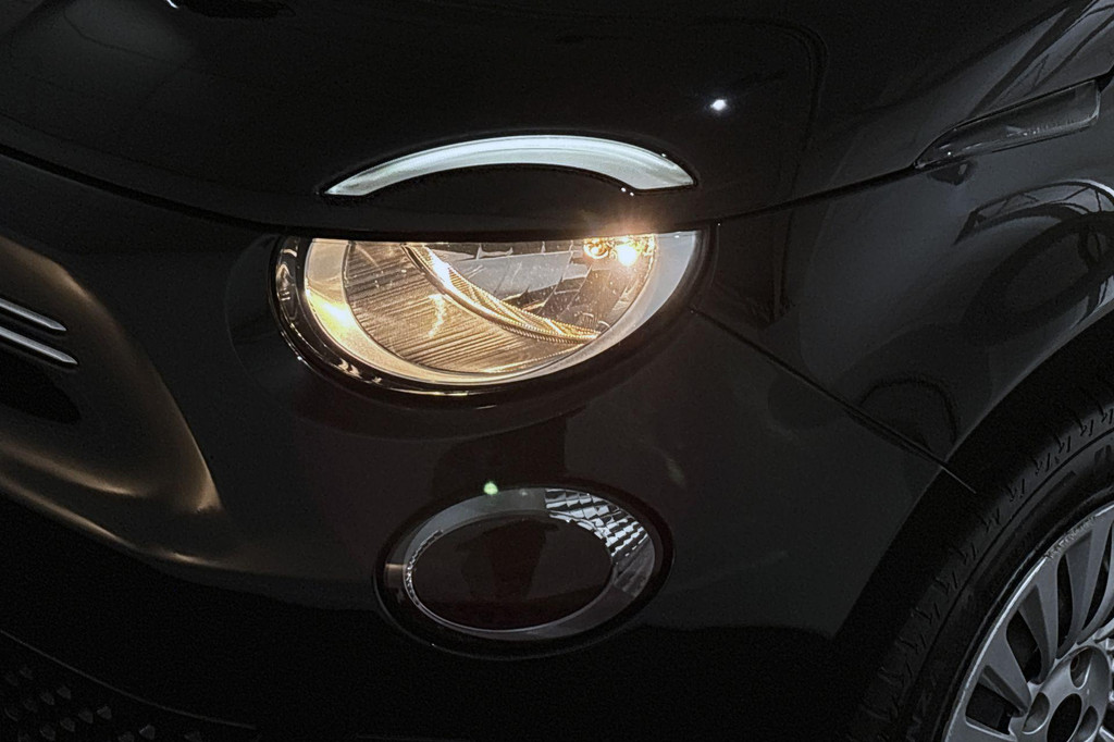 Fiat 500e (T377XT) met abonnement