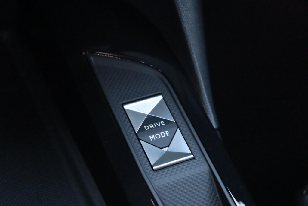 DS DS 3 (K017GP) met abonnement