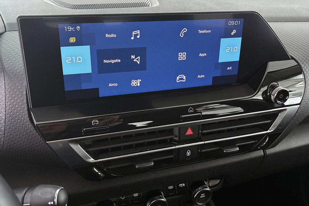 Citroën Ë-C4 (T110TR) met abonnement