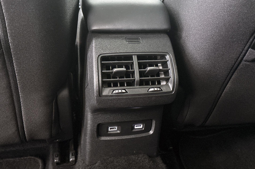 Citroën Ë-C4 (T110TR) met abonnement