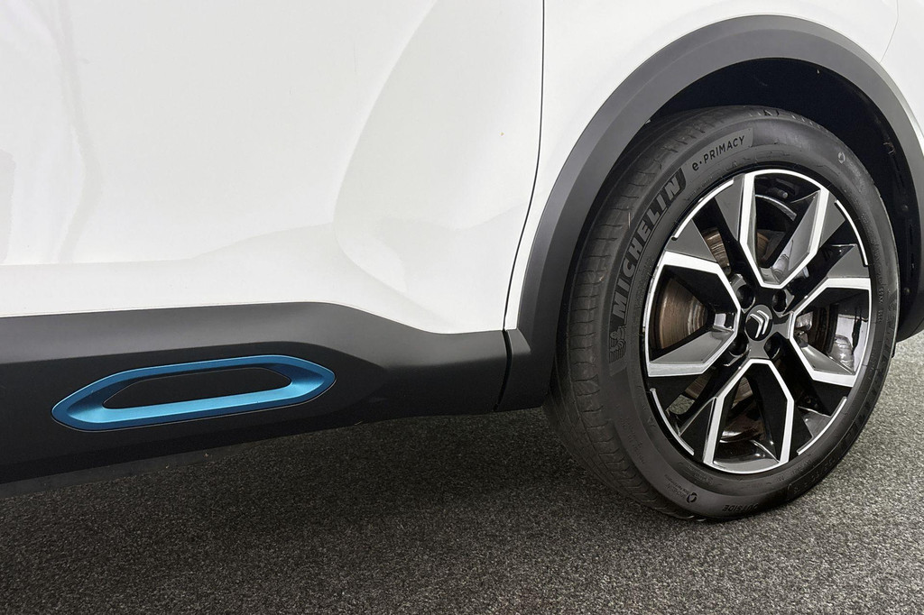 Citroën Ë-C4 (T110TR) met abonnement