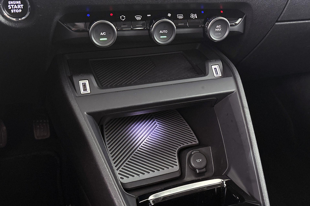 Citroën Ë-C4 (T110TR) met abonnement