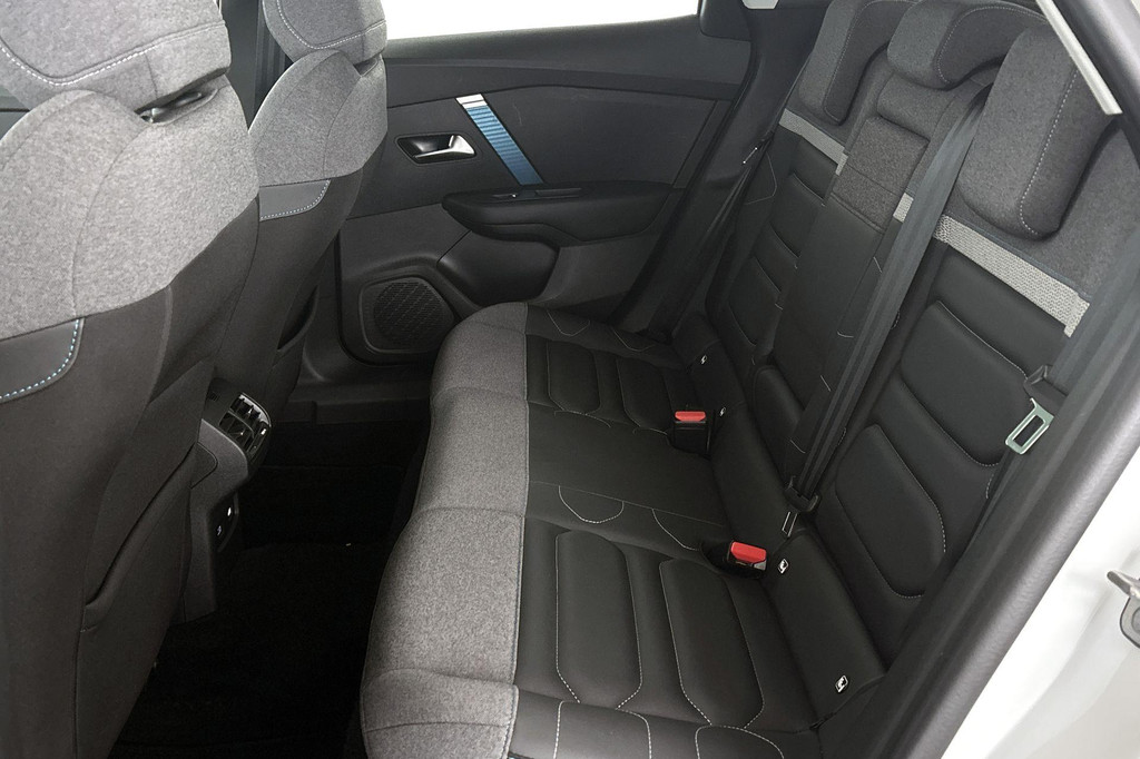 Citroën Ë-C4 (T110TR) met abonnement