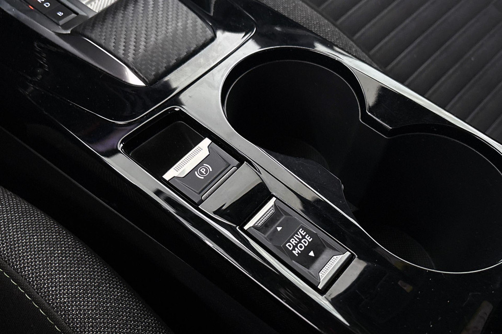 Peugeot e-2008 (X494RL) met abonnement