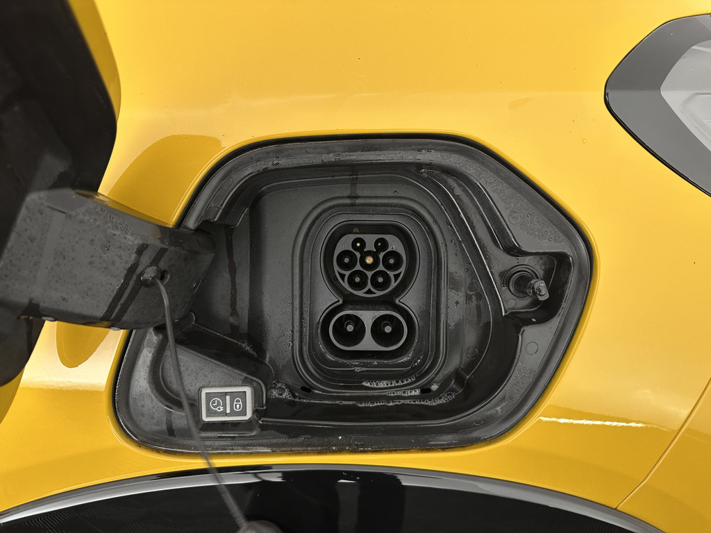 Peugeot e-208 (J325VP) met abonnement