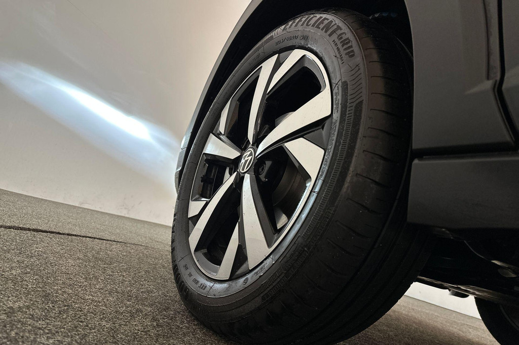 Volkswagen Taigo (JSJ83R) met abonnement