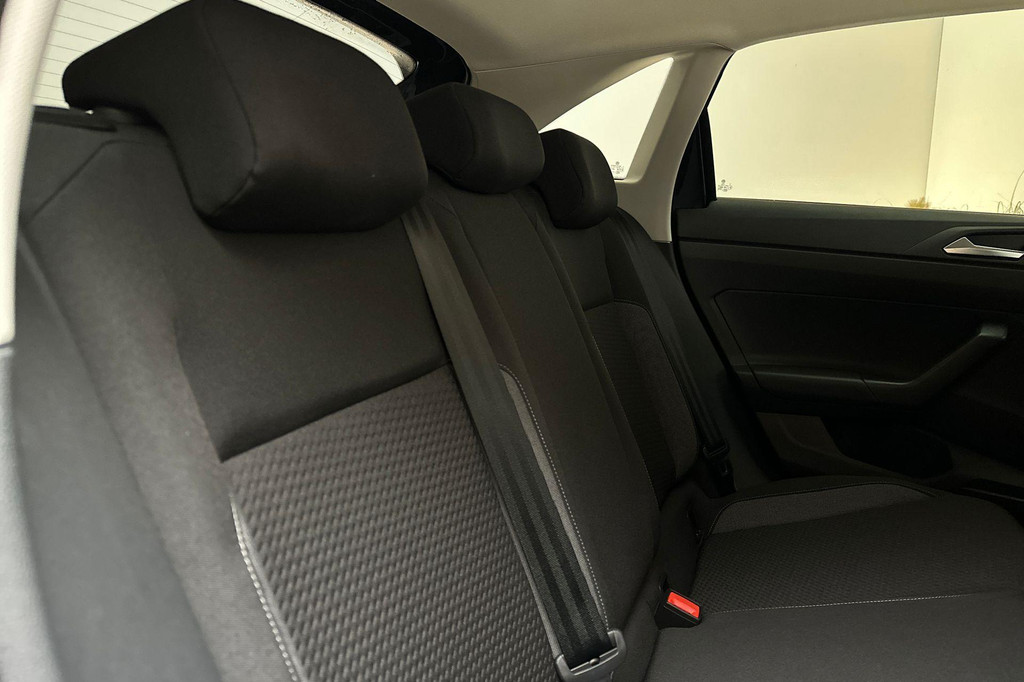 Volkswagen Taigo (JSJ83R) met abonnement