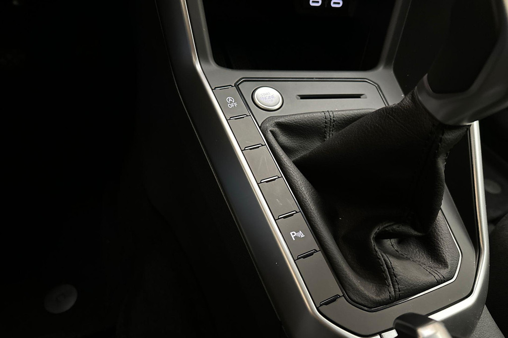 Volkswagen Taigo (JSJ83R) met abonnement