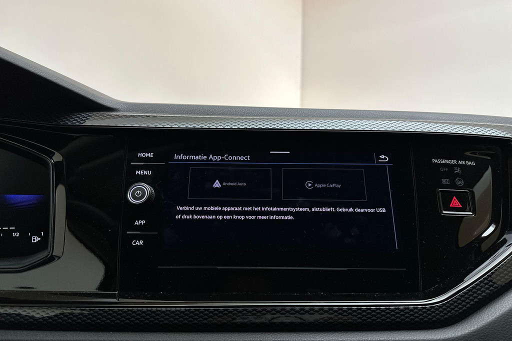 Volkswagen Taigo (JSJ83R) met abonnement