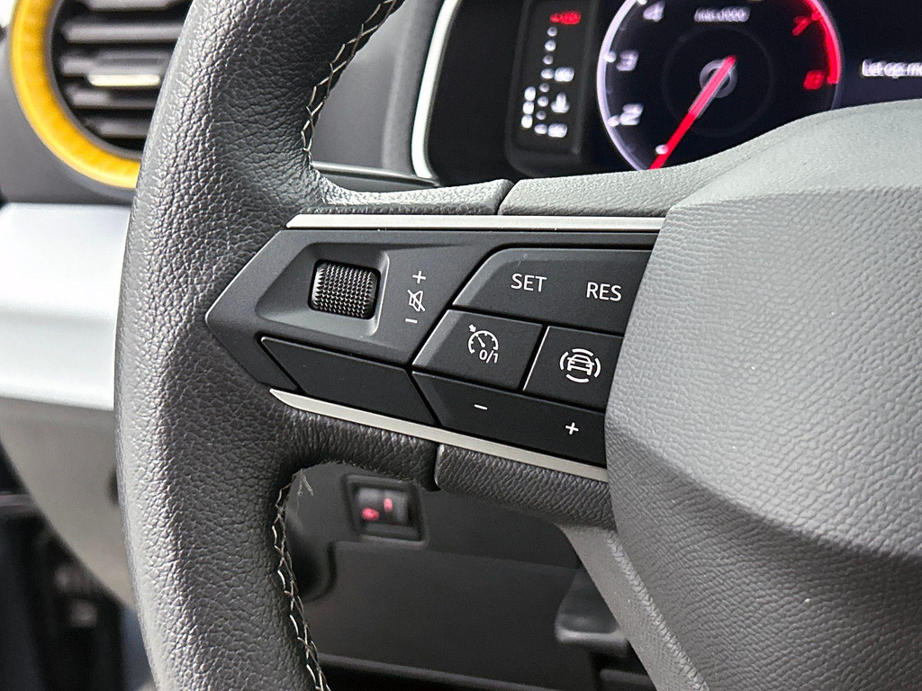 Seat Arona (JTR92R) met abonnement