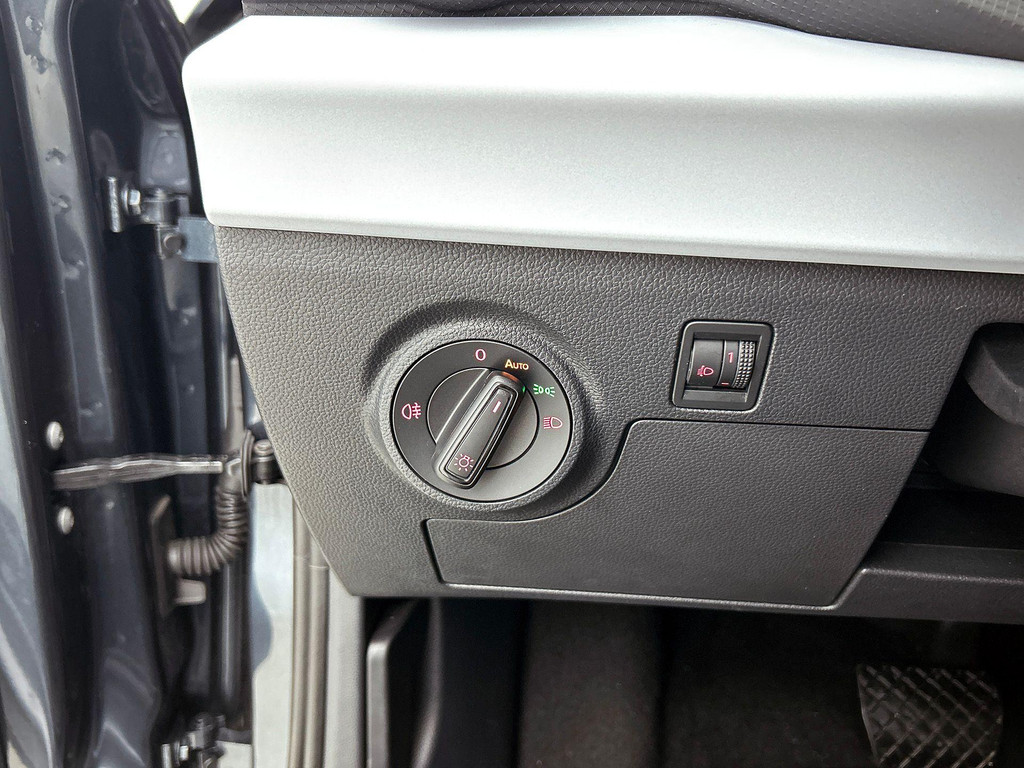 Seat Arona (JTR92R) met abonnement