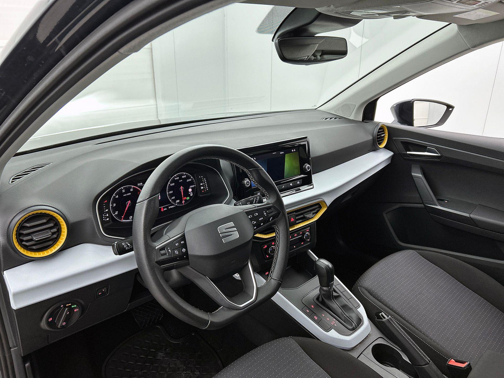 Seat Arona (JTR92R) met abonnement