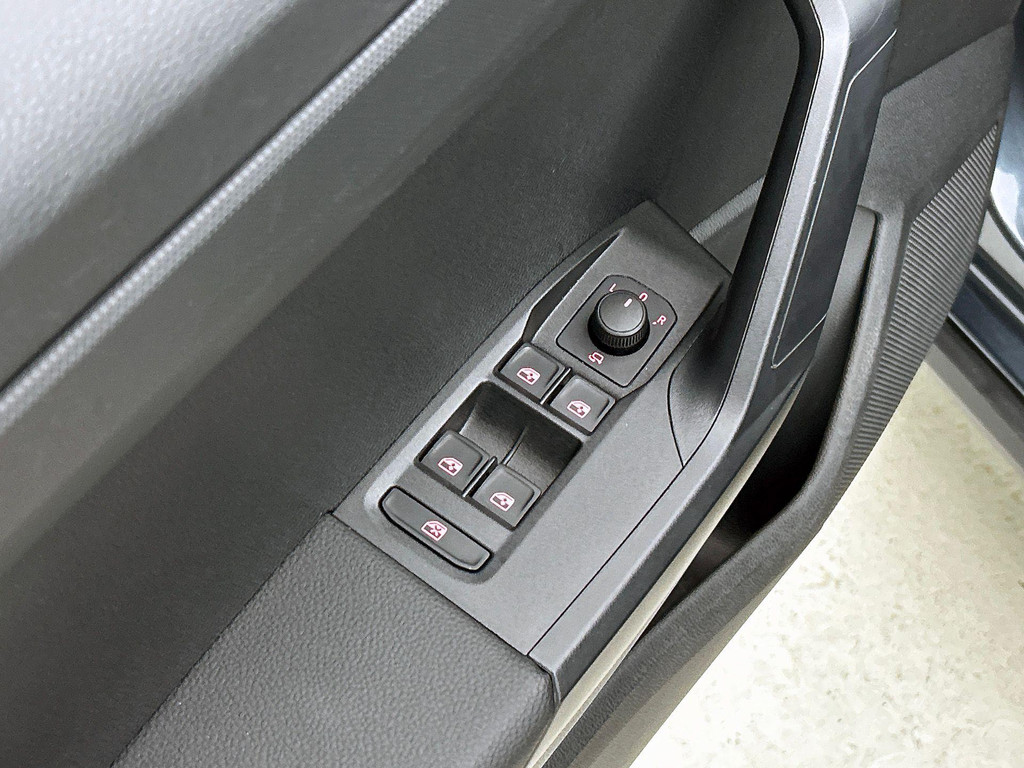 Seat Arona (JTR92R) met abonnement