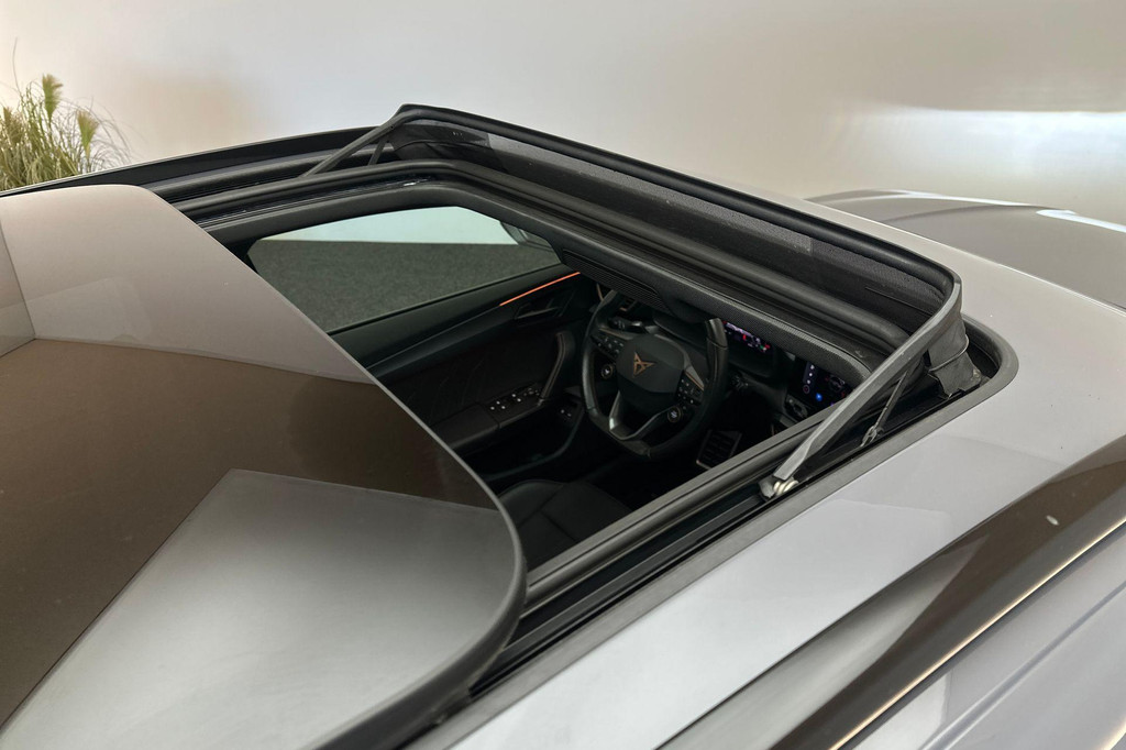 CUPRA Leon Sportstourer (JPK57F) met abonnement