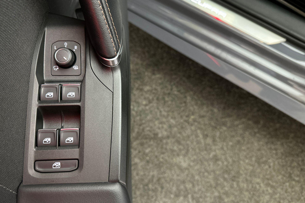 CUPRA Leon Sportstourer (JPK57F) met abonnement