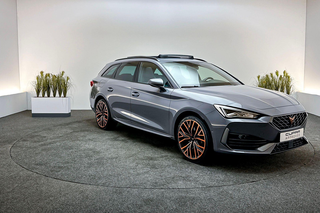 CUPRA Leon Sportstourer (JPK57F) met abonnement