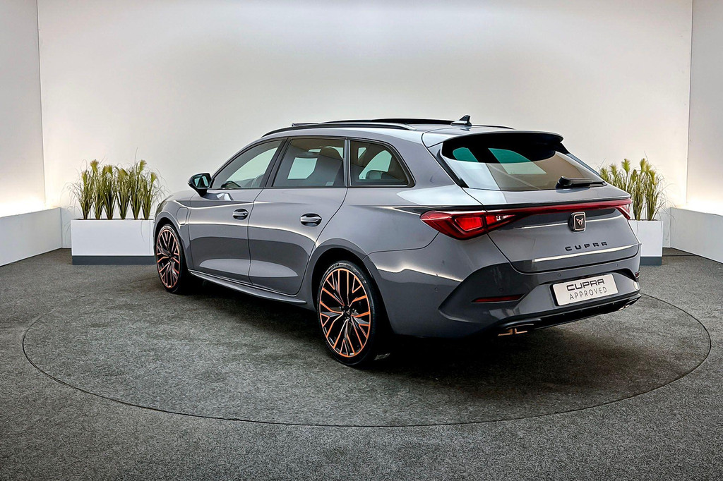 CUPRA Leon Sportstourer (JPK57F) met abonnement