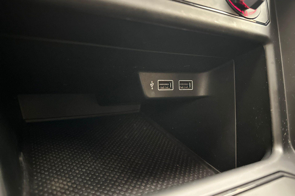 Volkswagen Polo (G407SH) met abonnement