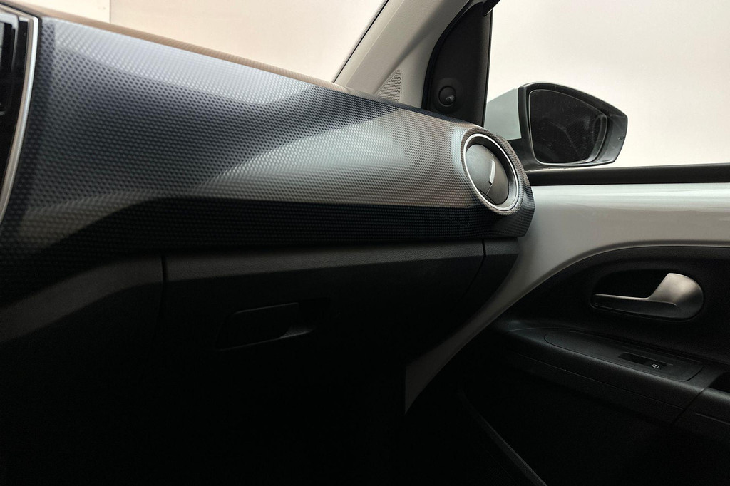 Volkswagen up! (X642LT) met abonnement