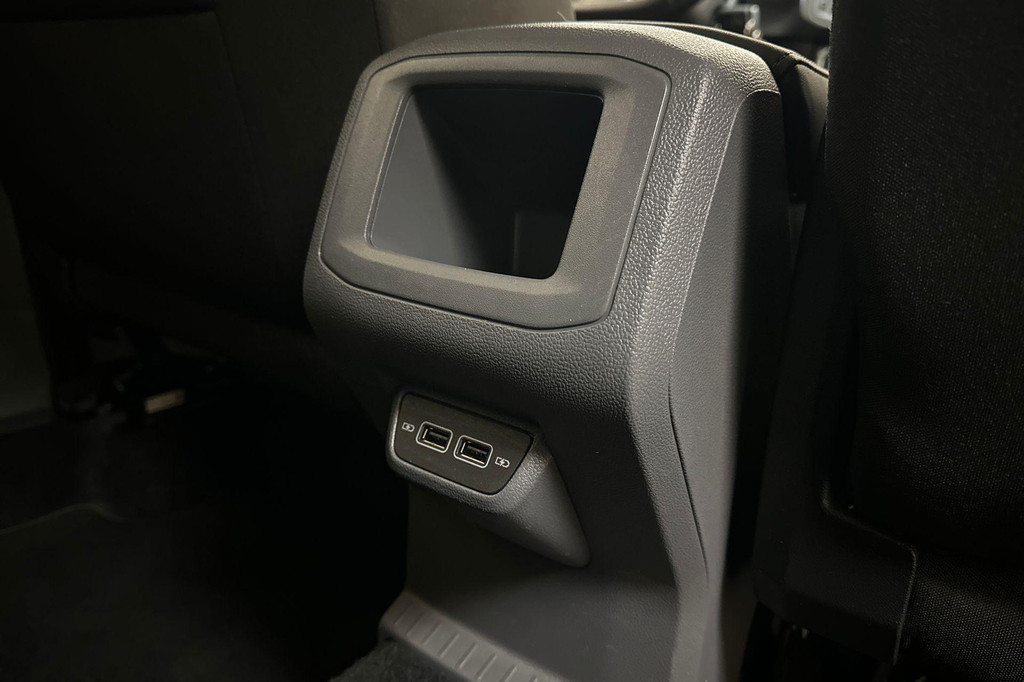 Volkswagen T-Cross (J187GP) met abonnement