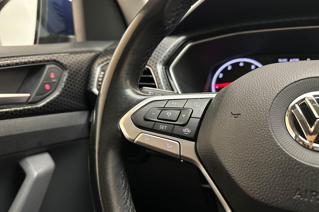 Volkswagen T-Cross (J187GP) met abonnement