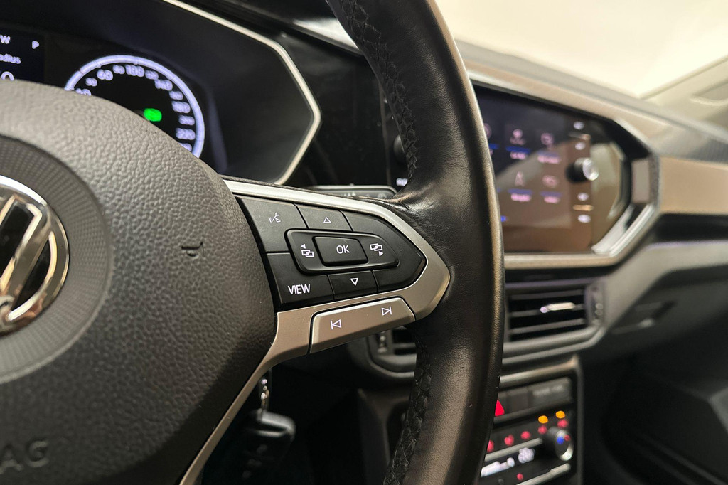Volkswagen T-Cross (J187GP) met abonnement