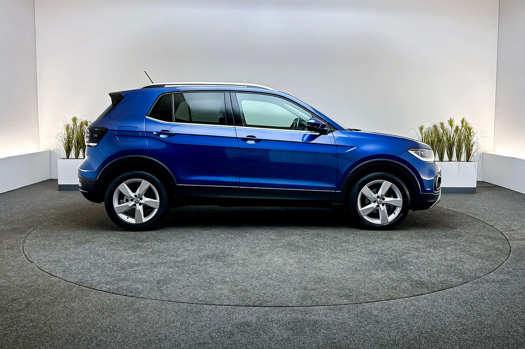 Volkswagen T-Cross (J187GP) met abonnement