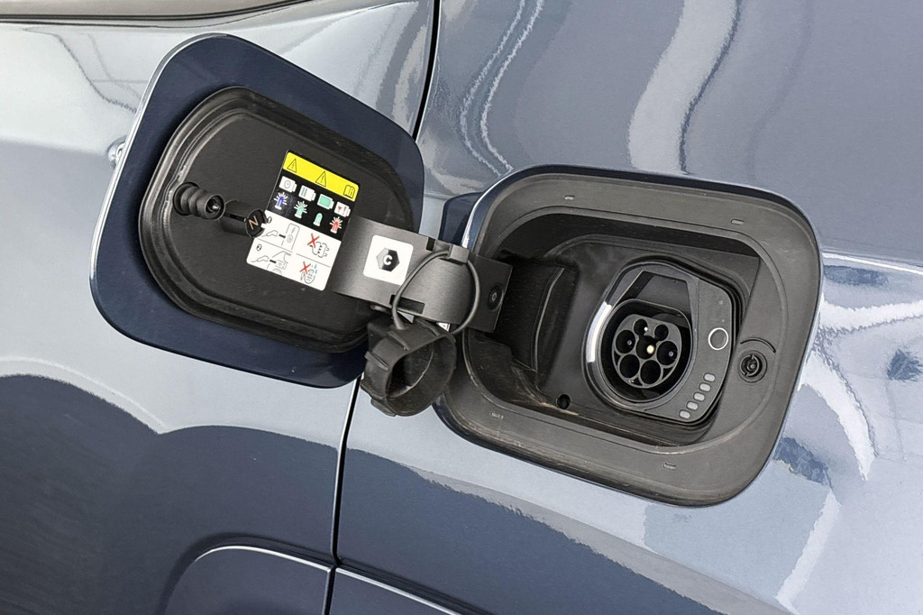 Jeep Compass (HBT31K) met abonnement