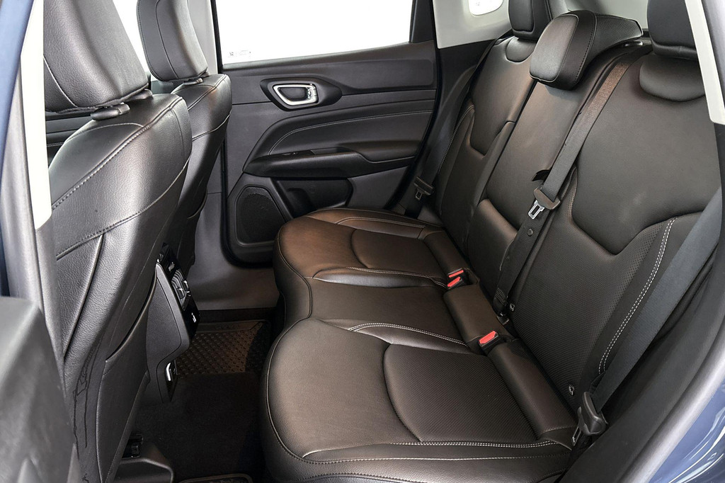 Jeep Compass (HBT31K) met abonnement