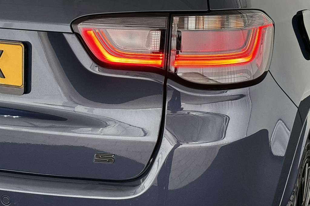 Jeep Compass (HBT31K) met abonnement