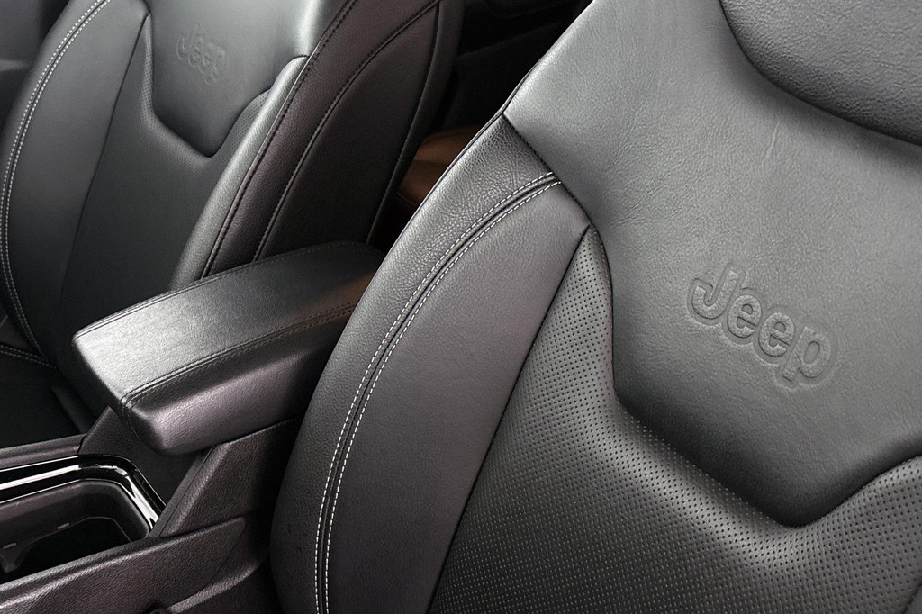 Jeep Compass (HBT31K) met abonnement