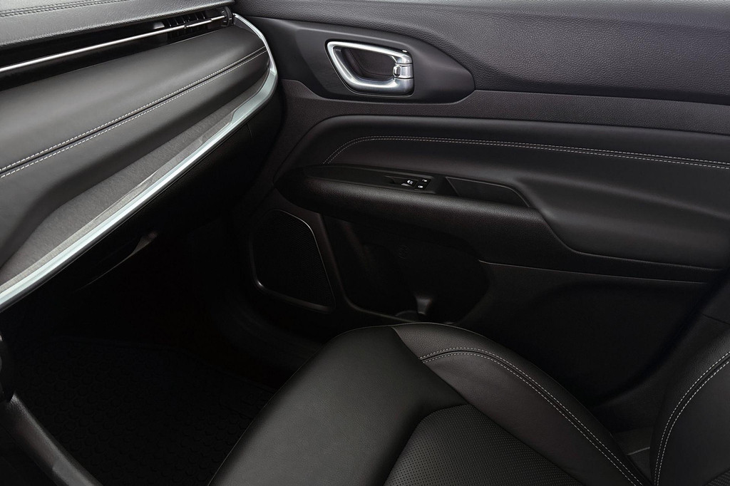 Jeep Compass (HBT31K) met abonnement