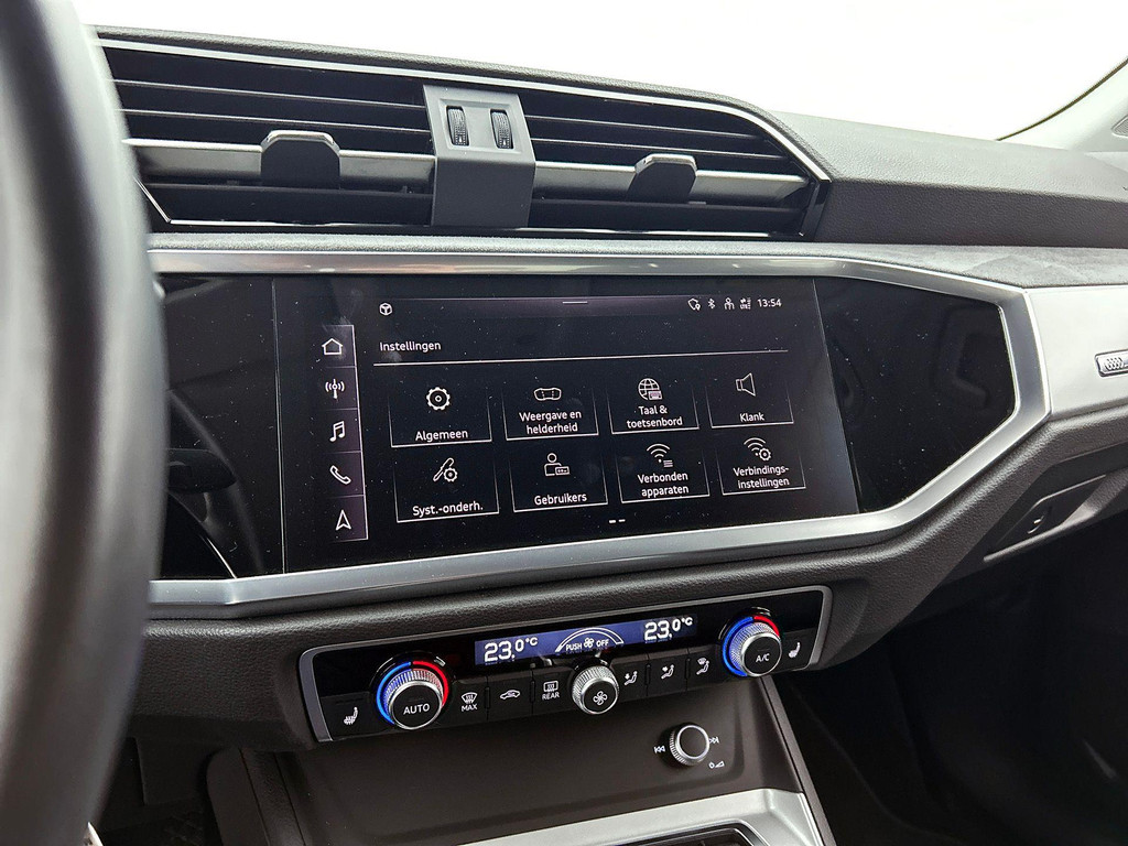 Audi Q3 (JTR85R) met abonnement