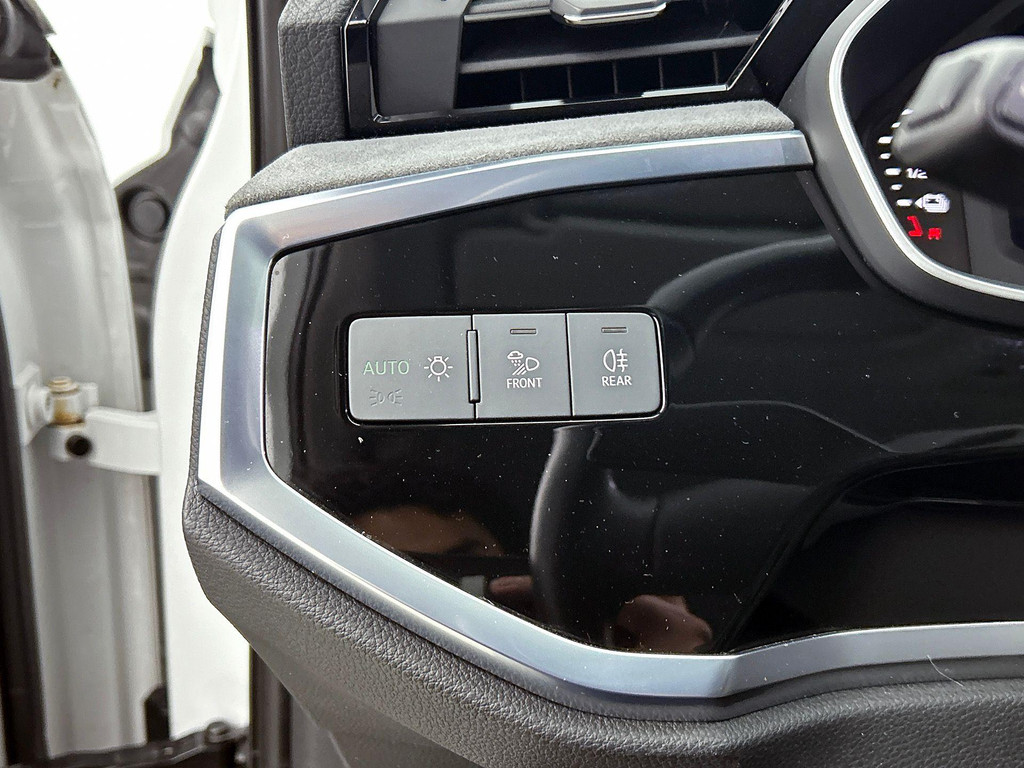 Audi Q3 (JTR85R) met abonnement