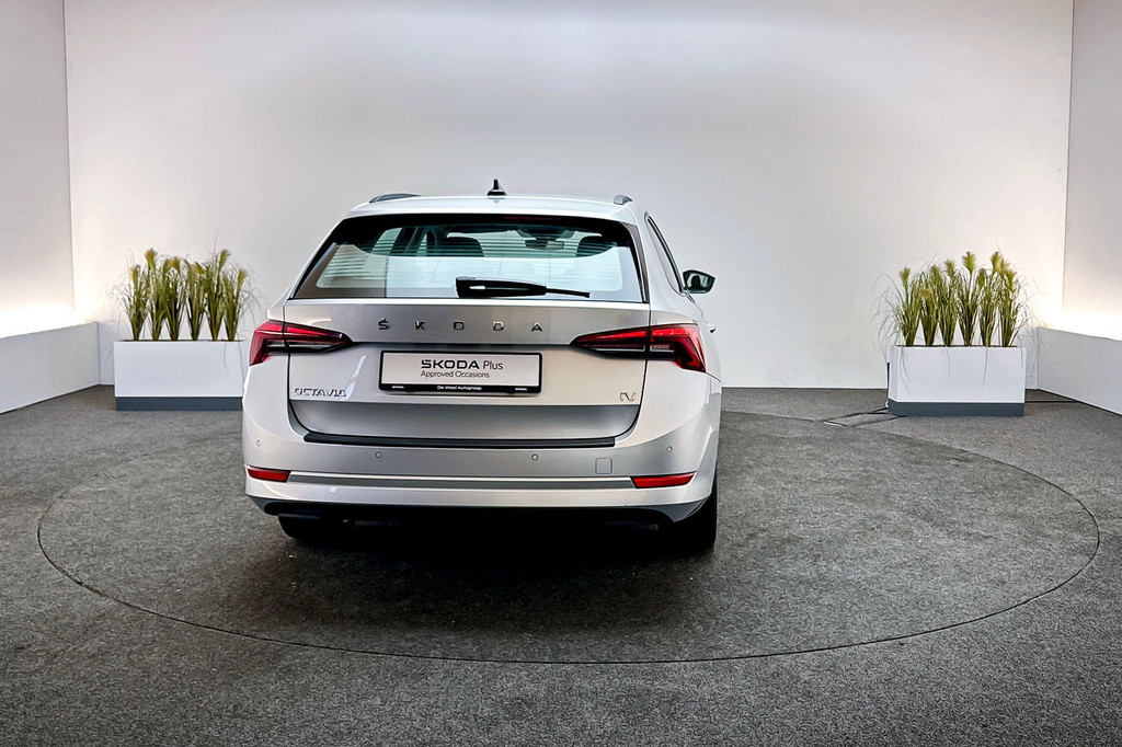 ŠKODA Octavia (JSH45H) met abonnement
