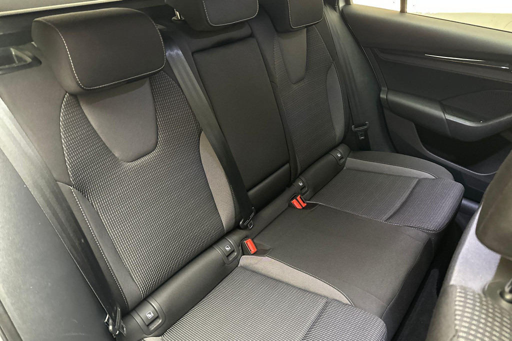 ŠKODA Octavia (JSH45H) met abonnement