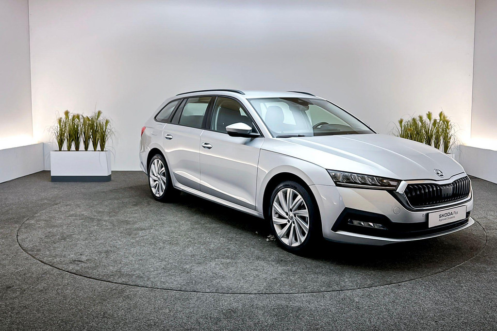 ŠKODA Octavia (JSH45H) met abonnement