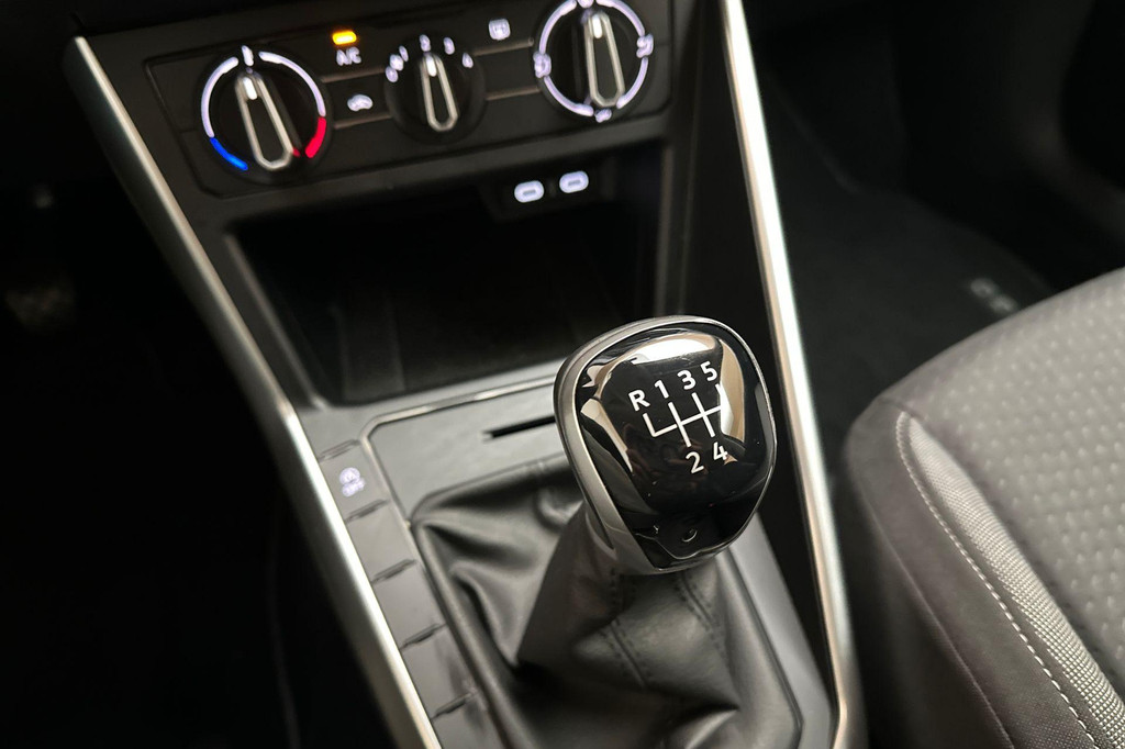 Volkswagen Taigo (T111TB) met abonnement