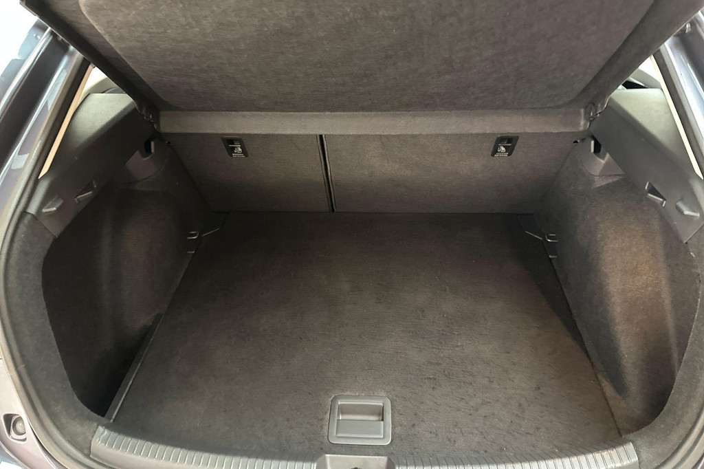 Volkswagen Taigo (T111TB) met abonnement