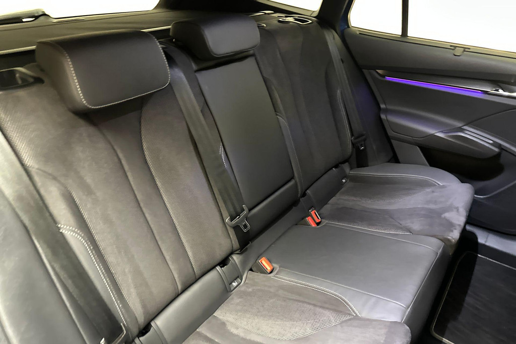 ŠKODA ENYAQ iV (N563JN) met abonnement