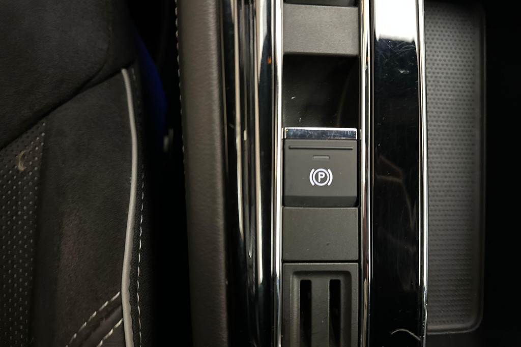 ŠKODA ENYAQ iV (N563JN) met abonnement